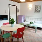La Piazzetta 2 *